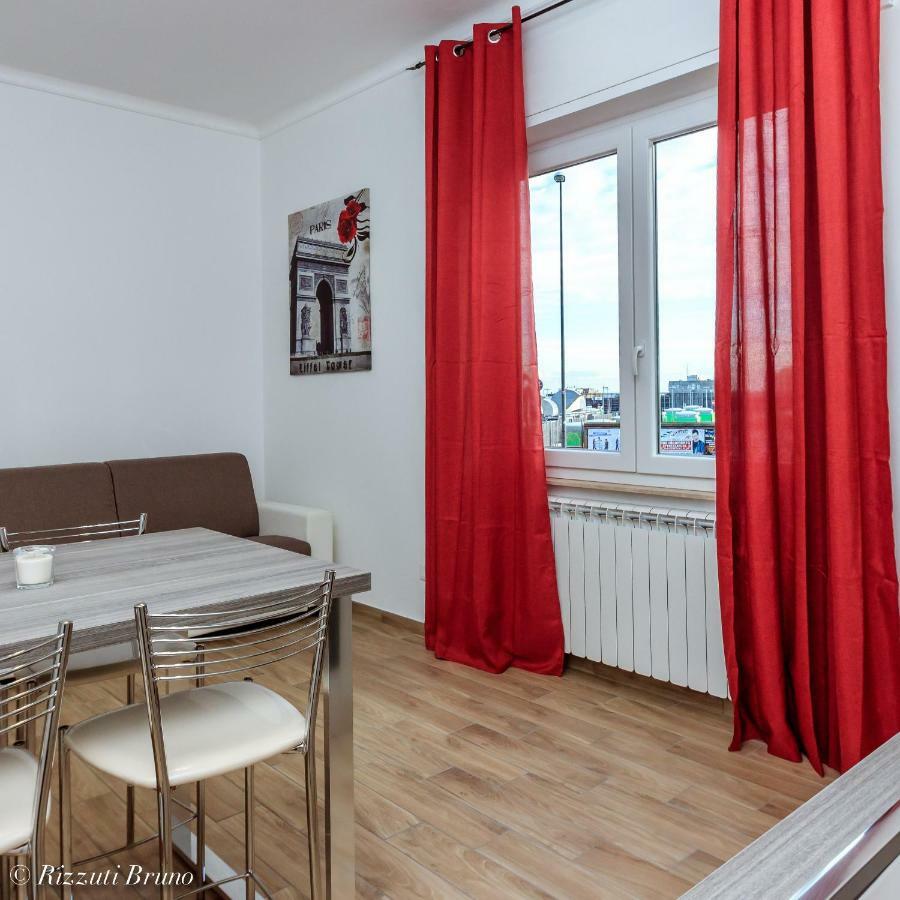 Happy House Apartment Savona Luaran gambar